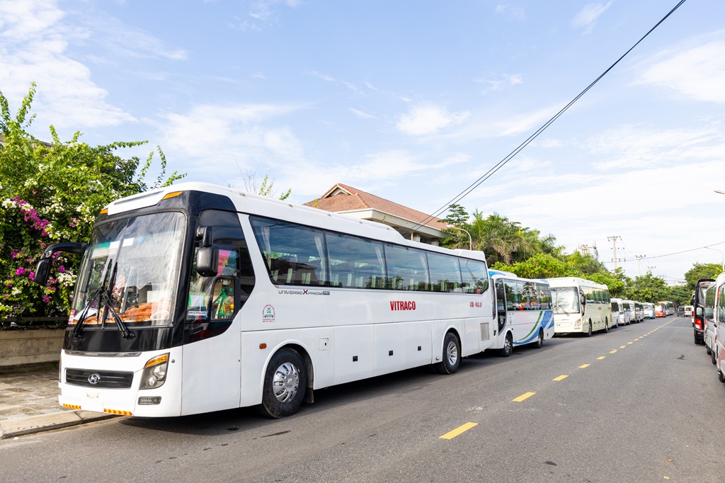 Cho thuê xe 45 chỗ Đà Nẵng 02